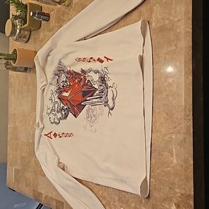 White long sleeve Dimond red shirt